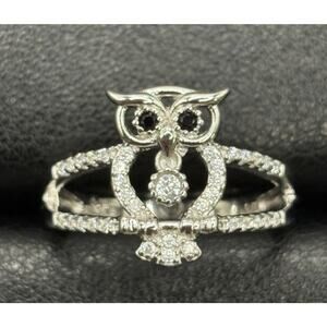 New Condition Sterling Silver Cubic Zirconia Owl Ring Size 7